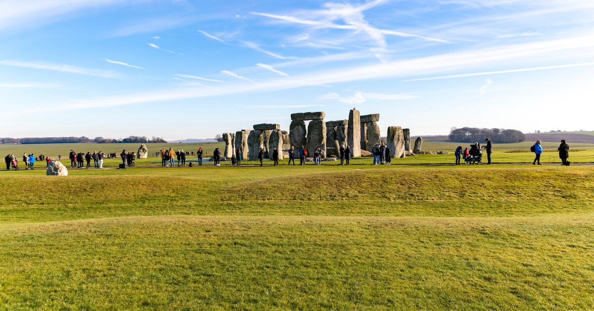 Domburg krijgt met nieuw kunstwerk eigen 'Stonehenge' in park