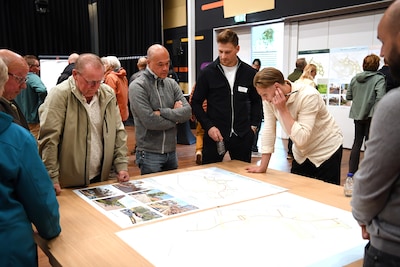 Buurt schrikt van bouwplannen Achter de Vennen: ‘Ik voel me belazerd en gemeente geeft geen antwoord