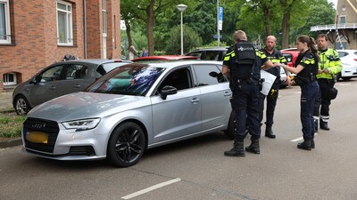 Melding van ontvoering leidt tot lange politie-achtervolging vanuit Rotterdam die eindigt in Haagse straat