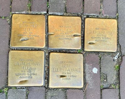 Verontwaardiging bij burgemeester en in raad over vernielde Stolpersteine: ‘Vandalisme van het ergste soort’