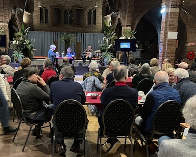 Alzheimer Café in Etten-Leur opent met muzikale jaarafsluiting