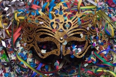 Nieuw Hoevens carnavalsfeest: ‘Altijd goed om de horizon te verbreden’