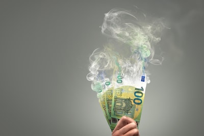 Hoe Zeeuwse beleggers hun spaargeld in rook zien opgaan: ‘Die 25.000 euro is voorgoed verdwenen’