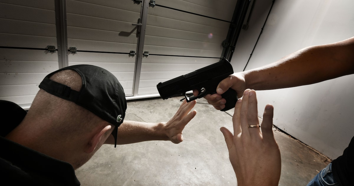 Dreigende pistolen, een afscheidsbrief en een James Bond-profiel: hoe een cocaïnelijn instortte