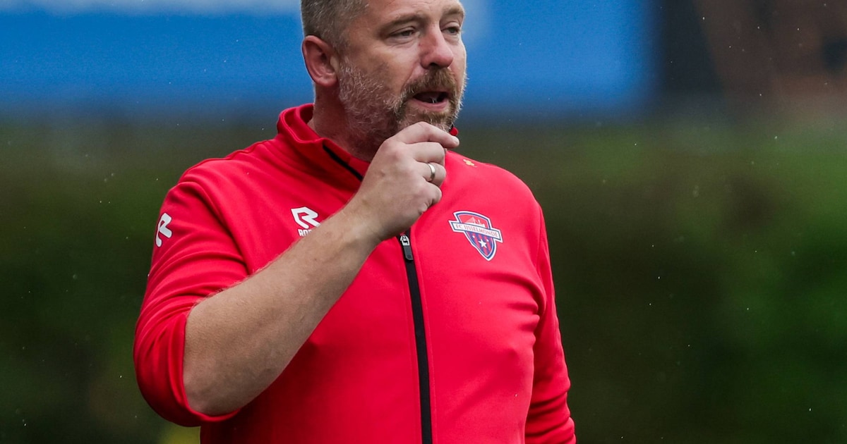 FC IJsselmonde en trainer Sander Willemstijn per direct uit elkaar: ‘Nederlaag van 1-10 gaf de doors